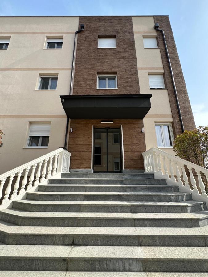 Kame Hotel Belgrade,贝尔格莱德凯美酒店 Ledine Экстерьер фото