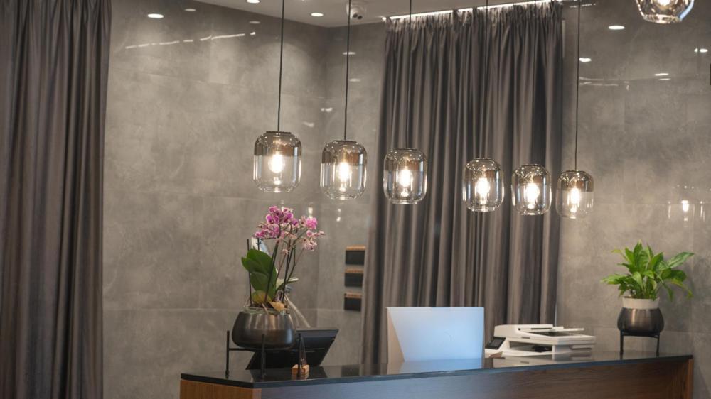 Kame Hotel Belgrade,贝尔格莱德凯美酒店 Ledine Экстерьер фото