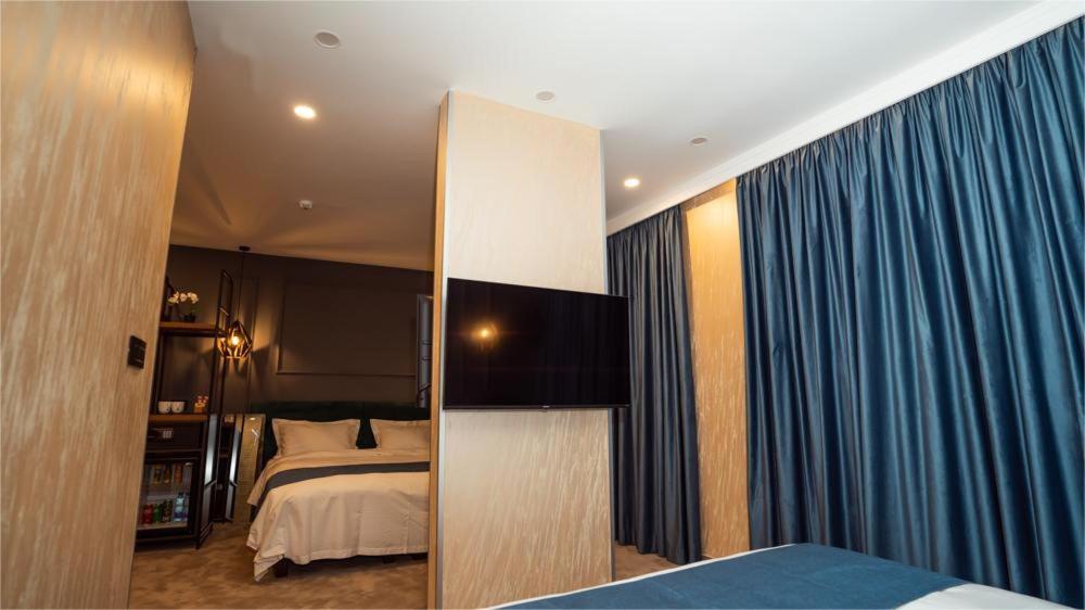 Kame Hotel Belgrade,贝尔格莱德凯美酒店 Ledine Экстерьер фото